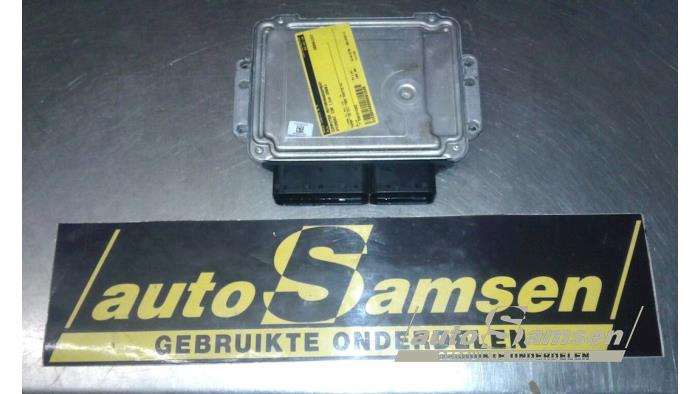 Used Engine management computer Hyundai i30 Crosswagon (WWH) 1.6 CRDi 16V VGT HP Price € 100,00 Margin scheme offered by Auto Samsen B.V.