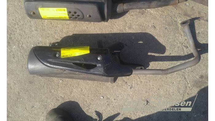 Usagé Echappement (complet) Divers Scooter Prix € 40,00 Règlement à la marge proposé par Auto Samsen B.V.
