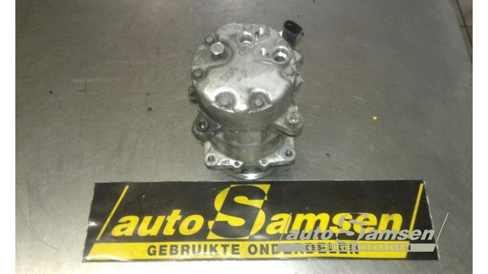 Usagé Pompe clim Seat Leon (1M1) 1.8 20V Prix € 40,00 Règlement à la marge proposé par Auto Samsen B.V.