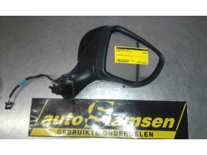 Used Wing mirror, right Renault Clio IV (5R) 0.9 Energy TCE 90 12V Price € 75,00 Margin scheme offered by Auto Samsen B.V.