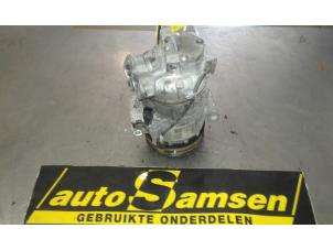 Used Air conditioning pump Renault Clio IV (5R) 0.9 Energy TCE 90 12V Price € 100,00 Margin scheme offered by Auto Samsen B.V.