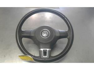 Używane Poduszka powietrzna lewa (kierownica) Volkswagen Polo V (6R) 1.2 TDI 12V BlueMotion Cena € 500,00 Procedura marży oferowane przez Auto Samsen B.V.