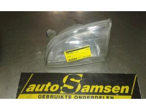Used Headlight, left Toyota Starlet (EP9) 1.3,XLi,GLi 16V Price € 35,00 Margin scheme offered by Auto Samsen B.V.