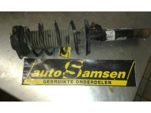 Used Front shock absorber rod, left Volkswagen Golf VI Variant (AJ5/1KA) 1.6 TDI 16V 105 Price € 125,00 Margin scheme offered by Auto Samsen B.V.