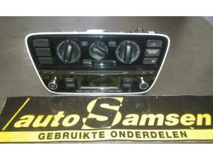 Used Radio CD player Volkswagen Up! (121) Price € 125,00 Margin scheme offered by Auto Samsen B.V.