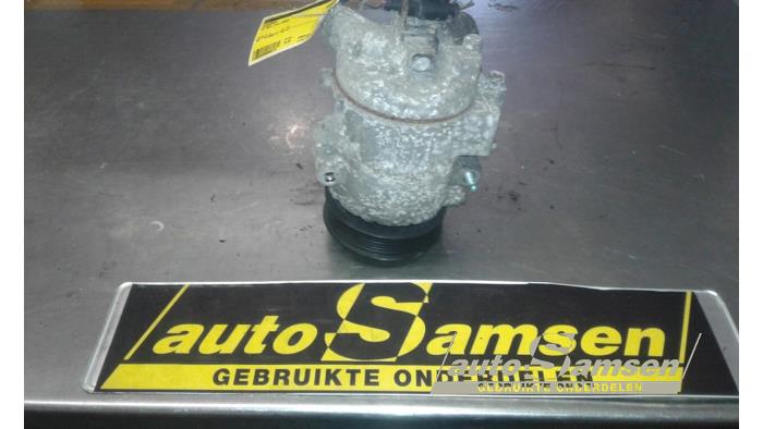 Usagé Compresseur de clim Volkswagen Polo IV (9N1/2/3) 1.4 TDI 70 Prix € 75,00 Règlement à la marge proposé par Auto Samsen B.V.