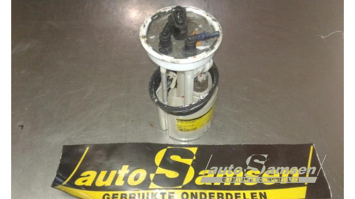 Usagé Pompe à carburant Volkswagen Fox (5Z) Prix € 50,00 Règlement à la marge proposé par Auto Samsen B.V.