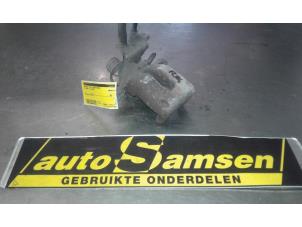 Used Rear brake calliper, right Volkswagen Caddy III (2KA,2KH,2CA,2CH) 2.0 SDI Price € 50,00 Margin scheme offered by Auto Samsen B.V.