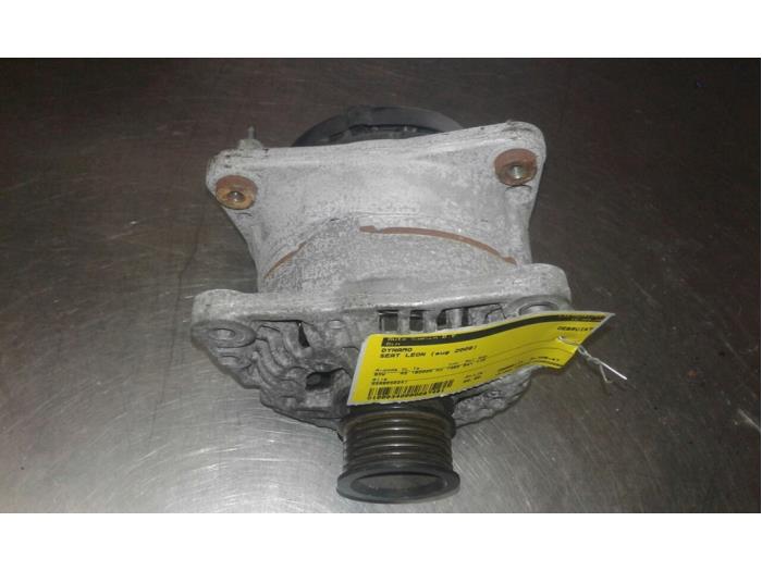 Dynamo from a Seat Leon (1P1) 1.4 16V 2009