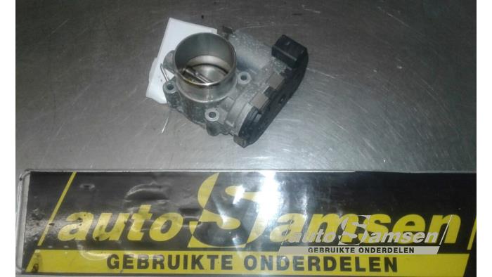 Gebrauchte Drosselklappengehäuse Ford Fiesta Preis € 100,00 Margenregelung angeboten von Auto Samsen B.V.