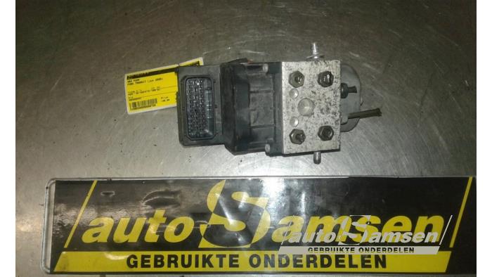 Begagnade ABS-pump Ford Transit 2.0 TDdi 16V 260S Pris € 100,00 Marginaltabell erbjuds av Auto Samsen B.V.