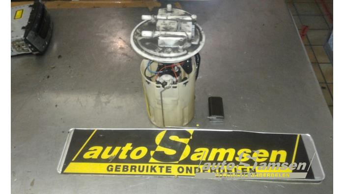 Usagé Pompe à carburant Fiat Bravo (198A) 1.9 JTD Multijet Prix € 75,00 Règlement à la marge proposé par Auto Samsen B.V.