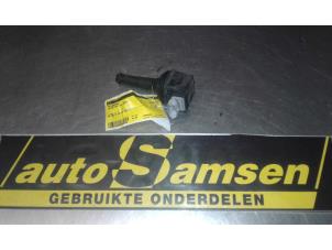 Używane Cewka zaplonowa Volvo C30 (EK/MK) Cena € 50,00 Procedura marży oferowane przez Auto Samsen B.V.