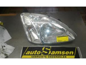 Used Headlight, right Honda Civic (EP/EU) 1.4 16V Price € 35,00 Margin scheme offered by Auto Samsen B.V.