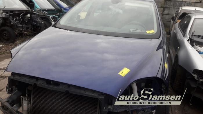 Używane Maska Fiat Croma (194) 2.2 MPI 16V Cena € 75,00 Procedura marży oferowane przez Auto Samsen B.V.