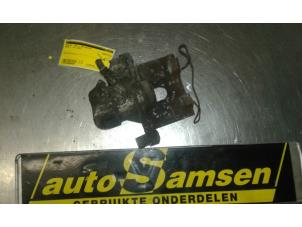 Used Rear brake calliper, left Mazda 5 (CR19) 1.8i 16V Price € 50,00 Margin scheme offered by Auto Samsen B.V.