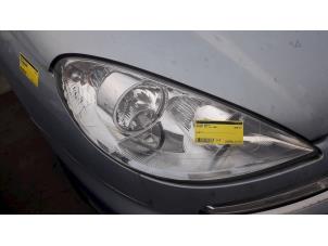 Used Headlight, right Peugeot 807 Price € 50,00 Margin scheme offered by Auto Samsen B.V.