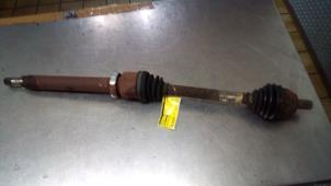 Used Front drive shaft, right Ford Focus 2 1.4 16V Price € 50,00 Margin scheme offered by Auto Samsen B.V.