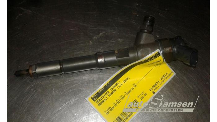 Usagé Injecteurs Renault Kangoo Express (FW) 1.5 dCi 75 Prix € 100,00 Règlement à la marge proposé par Auto Samsen B.V.