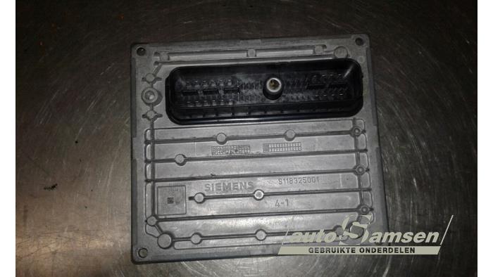 Used Engine management computer Ford Focus 2 1.4 16V Price € 100,00 Margin scheme offered by Auto Samsen B.V.