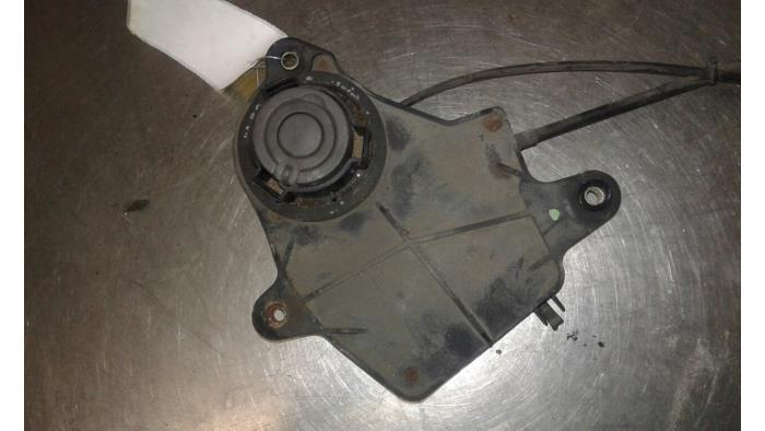 Spare wheel lift mechanism from a Peugeot 307 2004