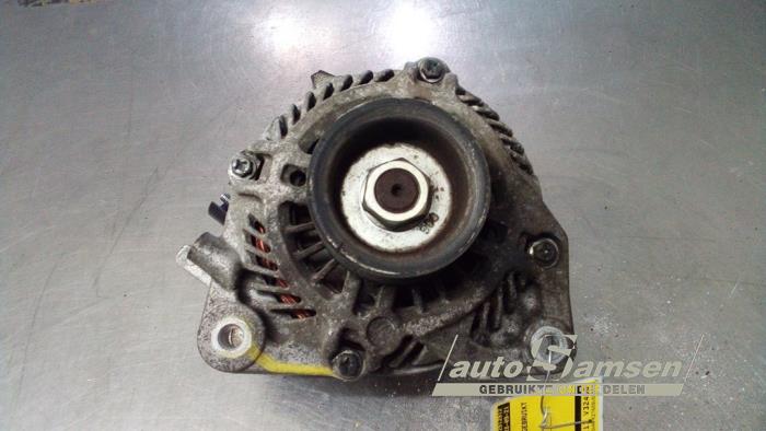 Dynamo Honda Civic (FK/FN), 2005 / 2012 1.8i VTEC 16V, Fließheck, Benzin, 1.798cc, 103kW (140pk), FWD, R18A2, 2006-01 / 2011-12, FK27; FK28 (Gebraucht)