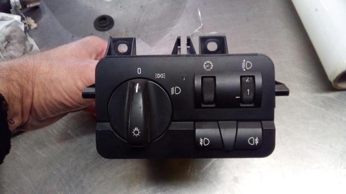 Light switch from a BMW 3 serie (E46/4) 318i 1999