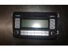 Radio/CD player (miscellaneous) from a Volkswagen Caddy III (2KA,2KH,2CA,2CH), 2004 / 2015 1.9 TDI, Delivery, Diesel, 1.896cc, 77kW (105pk), FWD, BLS, 2005-06 / 2010-08, 2KA 2007