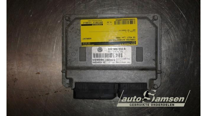 Engine management computer from a Volkswagen Polo IV (9N1/2/3) 1.2 12V 2006