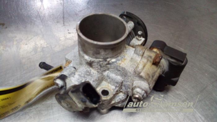 Usagé Boitier papillon Kia Picanto (BA) 1.1 12V Prix € 40,00 Règlement à la marge proposé par Auto Samsen B.V.