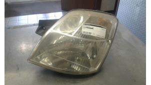 Used Headlight, left Kia Picanto (BA) 1.1 12V Price € 45,00 Margin scheme offered by Auto Samsen B.V.