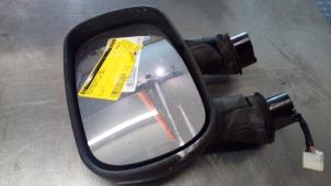 Used Wing mirror, left Fiat Doblo (223A/119) 1.6 16V Price € 40,00 Margin scheme offered by Auto Samsen B.V.