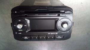 Używane Radioodtwarzacz CD Kia Picanto (TA) 1.0 12V Cena € 150,00 Procedura marży oferowane przez Auto Samsen B.V.