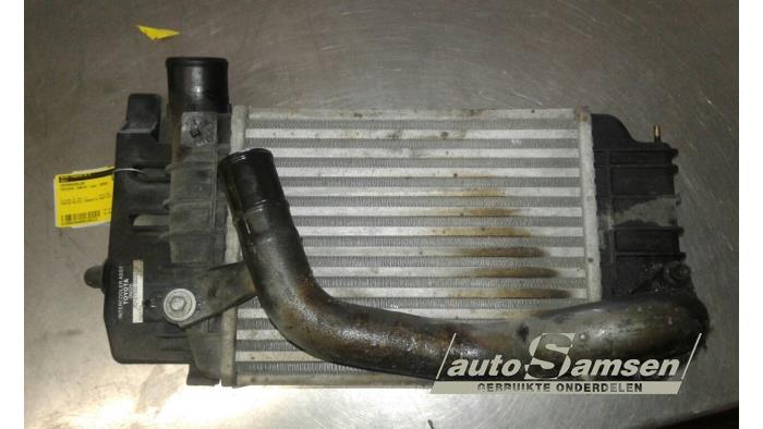 Usados Intercooler Toyota Yaris II (P9) 1.4 D-4D Precio € 75,00 Norma de margen ofrecido por Auto Samsen B.V.