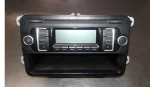 Gebrauchte Radio CD Spieler Volkswagen Polo V (6R) 1.6 TDI 16V 90 Preis € 150,00 Margenregelung angeboten von Auto Samsen B.V.