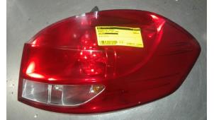 Used Taillight, right Renault Clio III Estate/Grandtour (KR) 1.2 16V TCE 100 Price € 40,00 Margin scheme offered by Auto Samsen B.V.