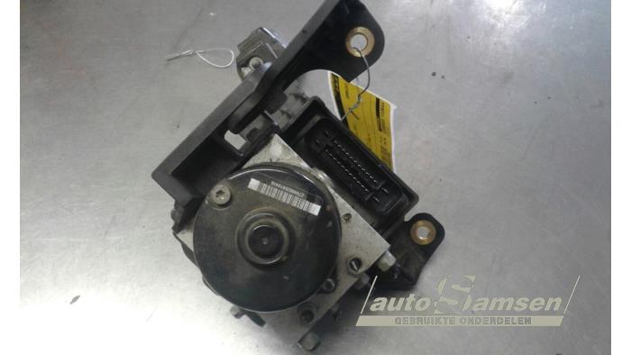 Gebrauchte ABS Pumpe Opel Zafira (M75) 1.7 CDTi 16V Preis € 150,00 Margenregelung angeboten von Auto Samsen B.V.