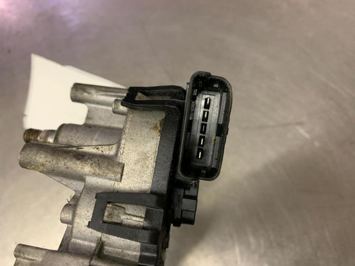 Front wiper motor from a Mini Cooper 2007