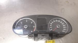Used Odometer KM Volkswagen Polo V (6R) 1.2 TDI 12V BlueMotion Price € 75,00 Margin scheme offered by Auto Samsen B.V.