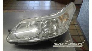 Usagé Phare gauche Citroen C4 Berline (LC) 1.6 16V Prix € 75,00 Règlement à la marge proposé par Auto Samsen B.V.