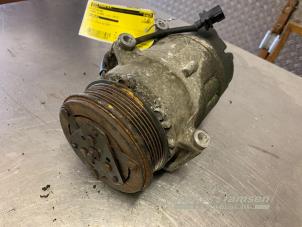 Compresseur de clim d'un Ford S-Max (GBW) 2.0 TDCi 16V 140 2010