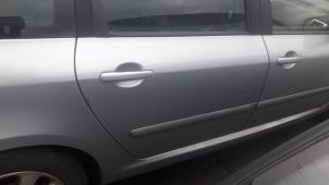 Used Rear door 4-door, right Peugeot 307 SW (3H) Price € 100,00 Margin scheme offered by Auto Samsen B.V.