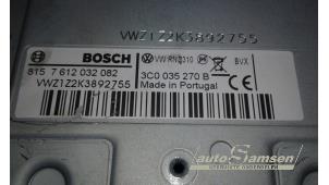 Radio z Volkswagen Polo V (6R) 1.2 TDI 12V BlueMotion 2011