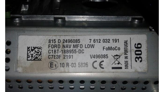 Radio de un Ford Fiesta 6 (JA8) 1.0 Ti-VCT 12V 65 2013