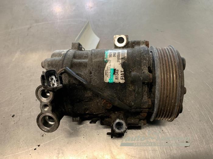 Usagé Pompe clim Alfa Romeo MiTo (955) 1.3 JTDm 16V Eco Prix € 100,00 Règlement à la marge proposé par Auto Samsen B.V.