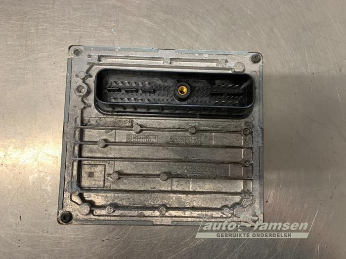 Used Engine management computer Ford Focus 2 1.6 16V Price € 125,00 Margin scheme offered by Auto Samsen B.V.