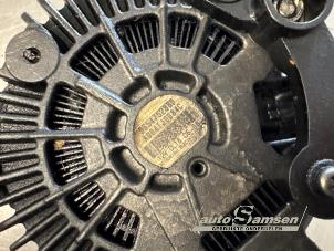 Dynamo van een Citroën C4 Grand Picasso (UA) 2.0 HDiF 16V 135 2006