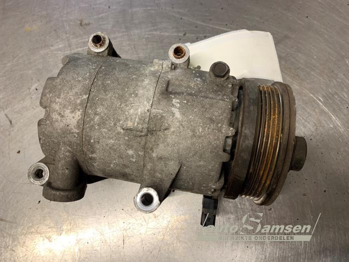 Usagé Pompe clim Ford C-Max (DM2) 1.8 16V Prix € 100,00 Règlement à la marge proposé par Auto Samsen B.V.