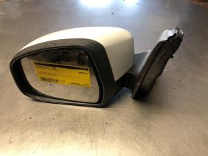 Used Wing mirror, left Ford Focus 3 Wagon 1.6 TDCi ECOnetic Price € 75,00 Margin scheme offered by Auto Samsen B.V.