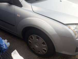 Used Front wing, right Ford Focus 2 1.4 16V Price € 50,00 Margin scheme offered by Auto Samsen B.V.